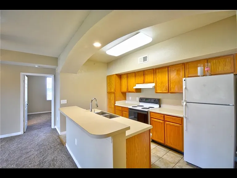 7965 Preserve Cir #722 — Photo 4