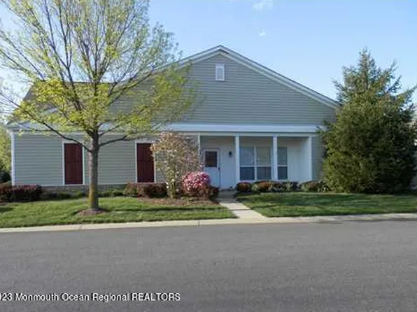 630 Bluebird Drive #630, Monroe, NJ 08831