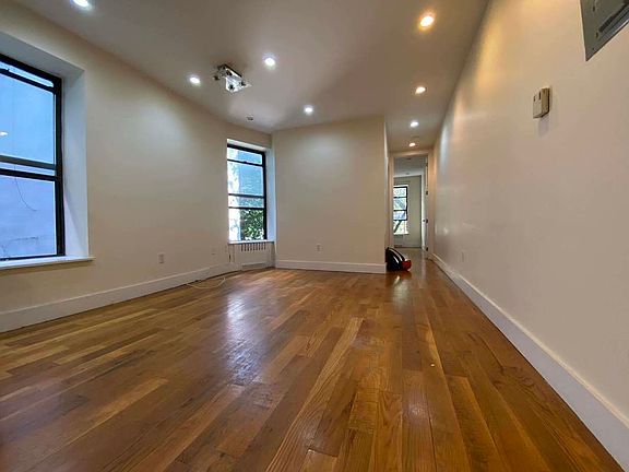 2nd image of 1058 Bergen St #Lb2