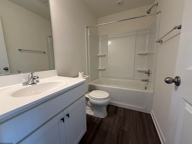 48 Dover Ct #48 — Photo 15