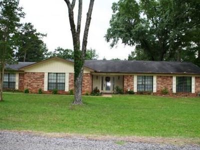 310 Windridge Rd, Palestine, TX, 75801