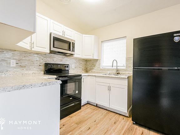 5th image of 123 Laurel Dr