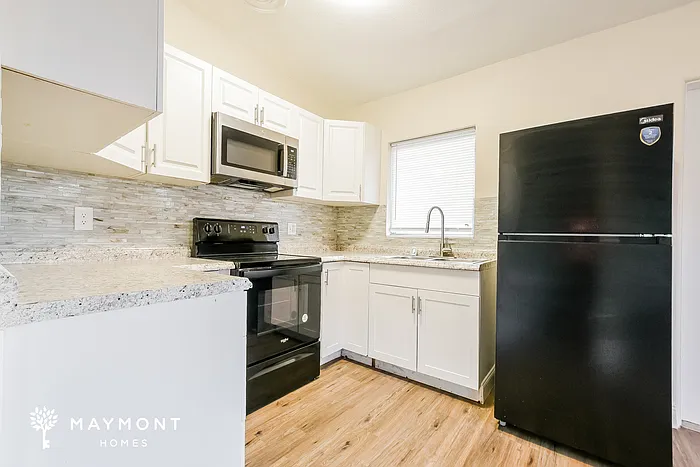 123 Laurel Dr — Photo 5