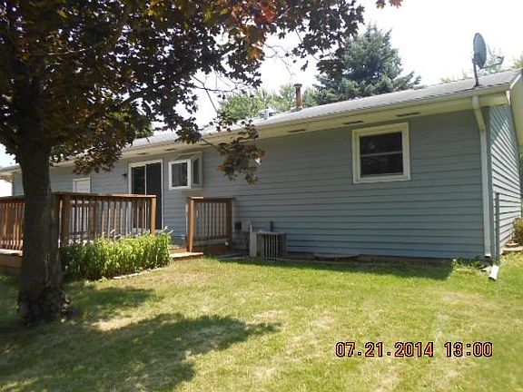 2nd image of 3222 Lyons Ave