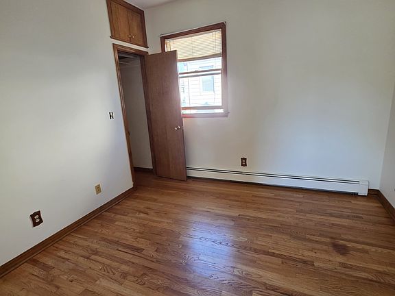 3rd image of 14 Park Row #3