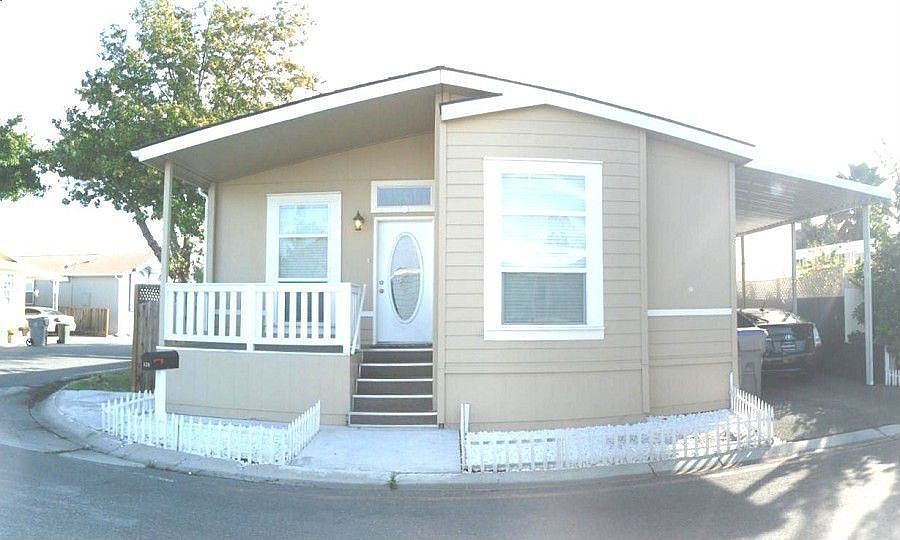 1st image of 520 Hermitage Pl