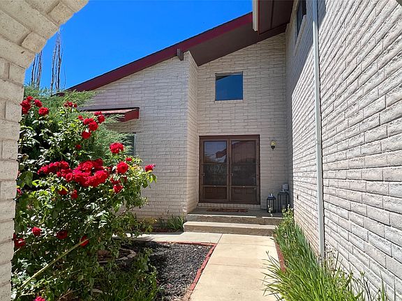 3rd image of 575 Totavi St