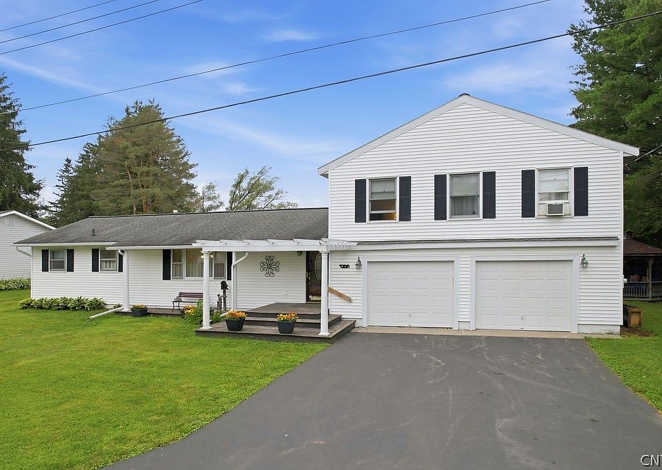 1st image of 1 Lora Ln