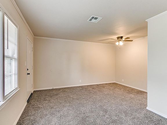 4th image of 2221 Churchill Pl