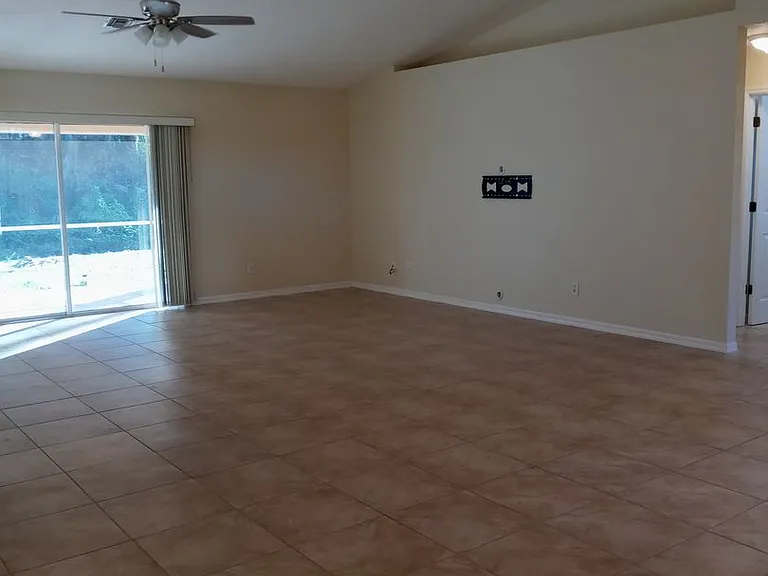 17031 Hillsborough Blvd — Photo 15