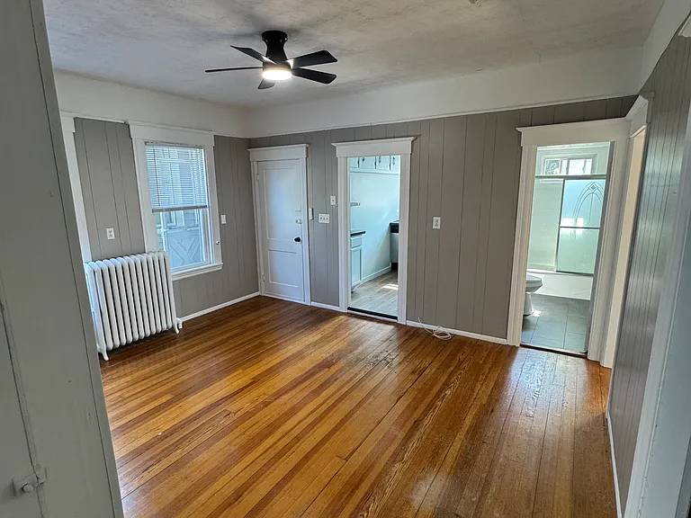 221-223 Mount Pleasant St #1 — Photo 2