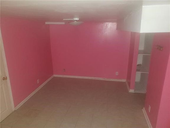 3rd image of 1414 Ashland Ave