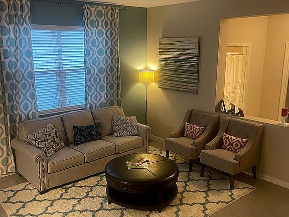 Formal living