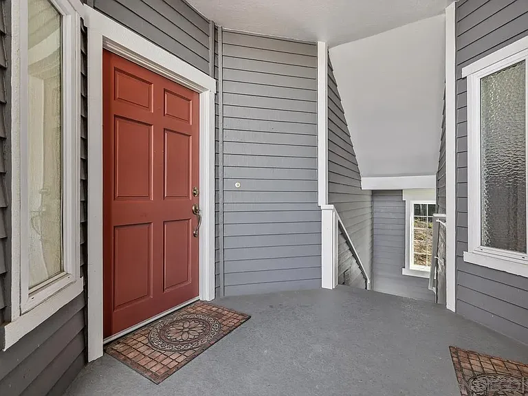 836 Ida Ave — Photo 6