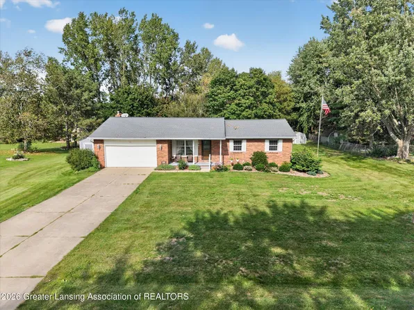 7646 Jon Scott Dr, Grand Ledge, MI 48837