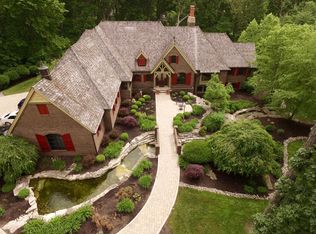 970 Whitehall Dr, Crown Point, IN