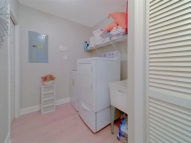 17735 Gulf Blvd #501 — Photo 15