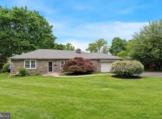 1540 Huntingdon Rd, Abington, PA 19001