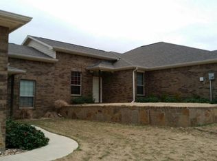 234 White St, Mount Pleasant, TX 75455
