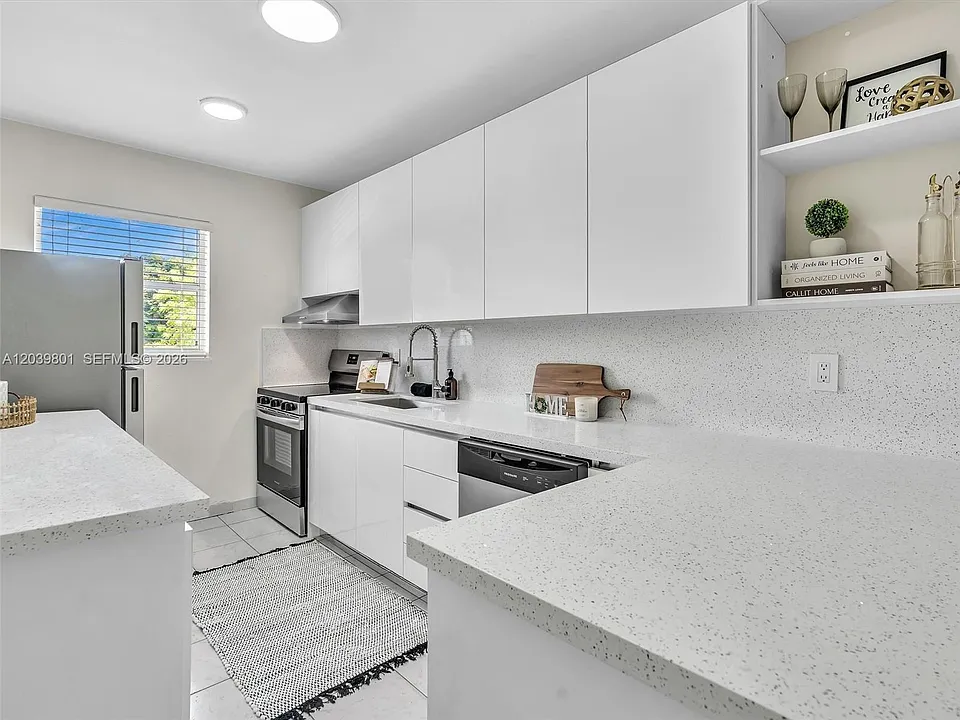 22 SW 55th Avenue Rd #22
