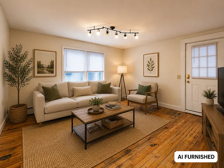 44 North Champlain St — Photo 1