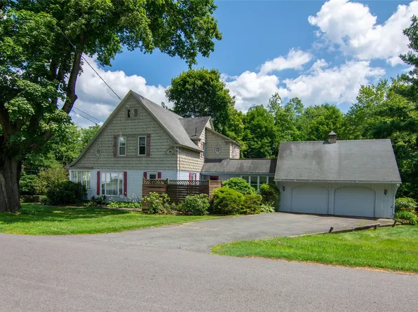 293 Delaware St, Walton, NY 13856