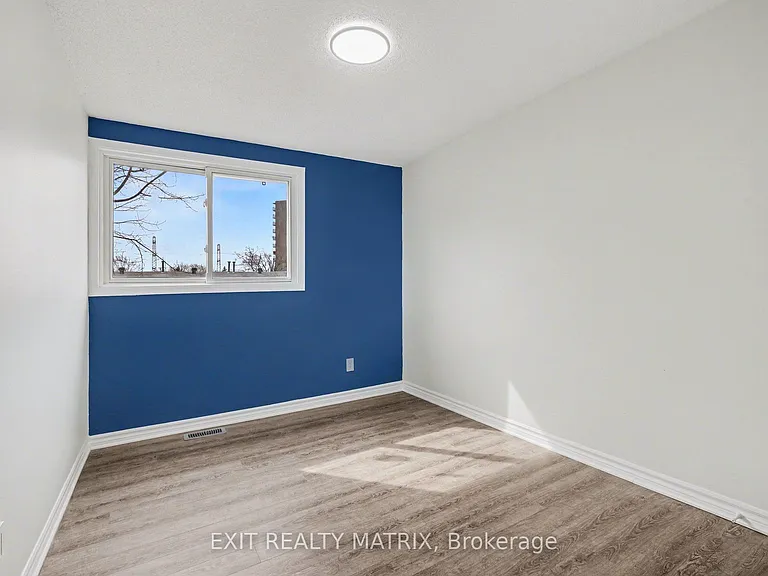 1468 Heatherington Rd #B — Photo 20
