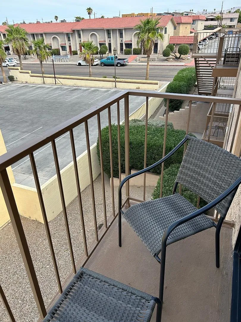 1 bed, 1.5 bath, 777 sqft, $1,600 — Photo 4