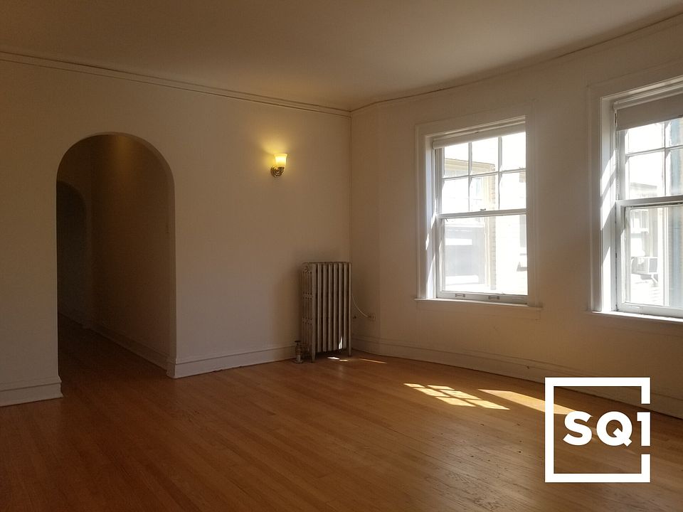 1st image of 1600 W Sunnyside Ave #1610-2E