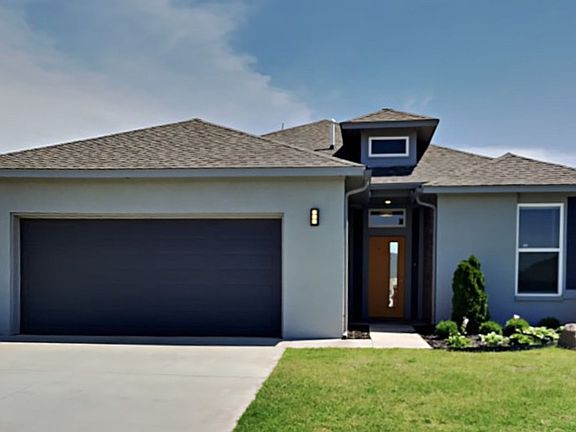 3rd image of 600 NW 182nd St