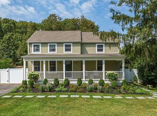 130 Bennett Rd, Greenport, NY 11944