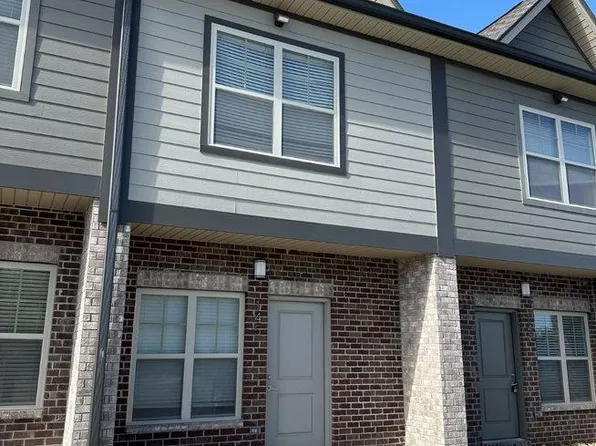 145 Bellvue Dr, Lebanon, TN 37090