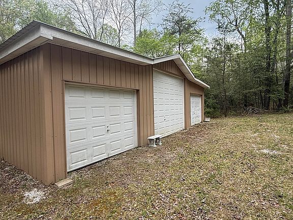 2nd image of 151 Willow Rd