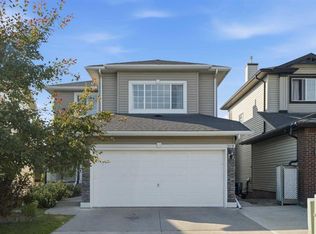 541 SE Citadel Meadow Bay NW, Calgary, AB T3G 4Y9