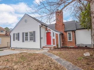 3011 Sanders Dr, Knoxville, TN 37918