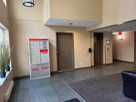 4th image of 6860 Rumble St #108