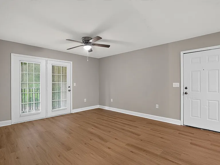 Camellia Place — Photo 33