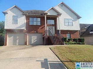 5379 Summerset Cir, Bessemer, AL 35022