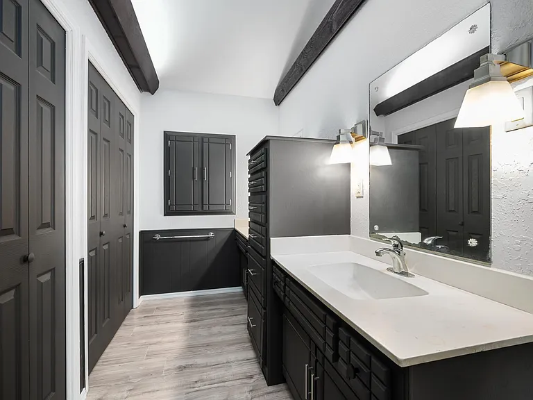 6708 Evergreen Canyon Rd — Photo 15