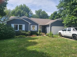 3909 W 10th Pl, Lawrence, KS 66049