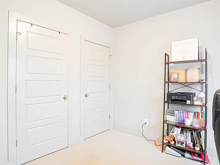 7724 Long Acre St — Photo 11