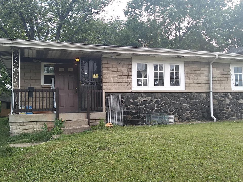 1st image of 1046 W 28th St #1046