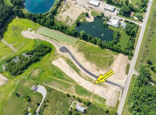 5631 Rolling Run Ct #14, Leo, IN 46765