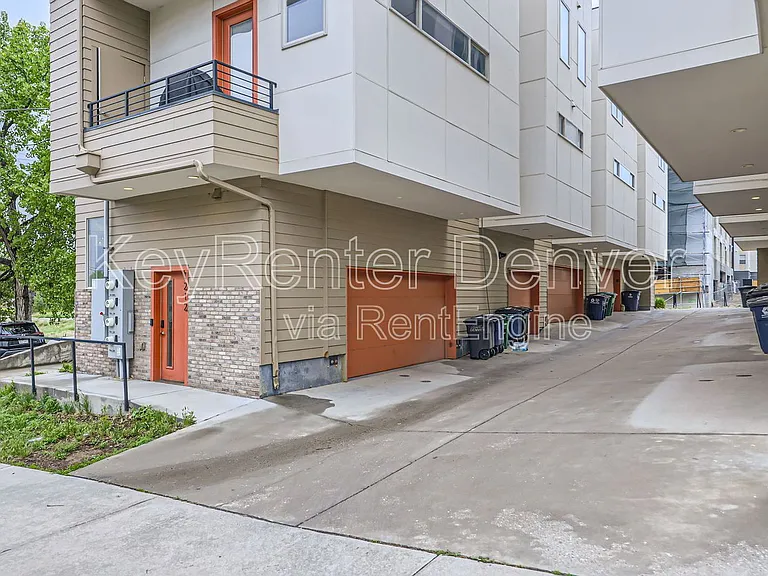 1212 N Perry St — Photo 25