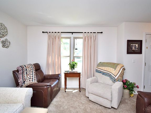 4th image of 5761 Mount Vernon Dr
