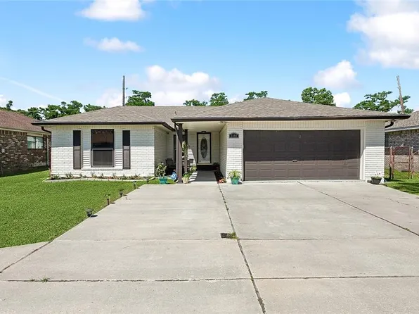 2304 Oakmere Dr, Harvey, LA 70058
