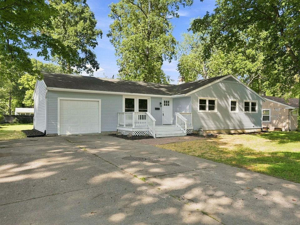1st image of 2621 Capitol Ave
