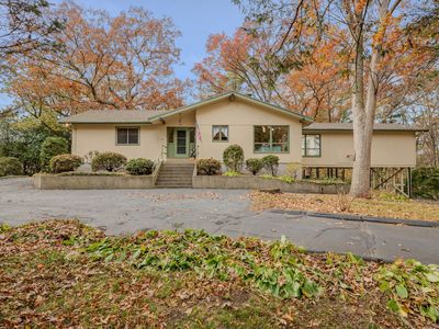 15 Goulart Drive, Bozrah, CT, 06334