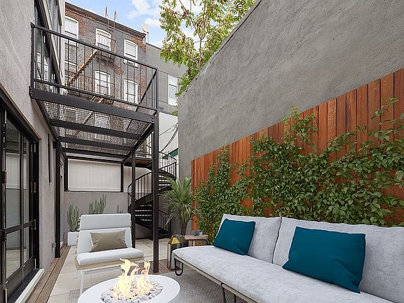 4th image of 66 Hope St #Townhouse