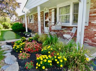 422 Circle Dr, Torrington, CT 06790